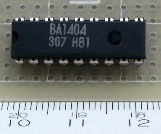 FM�X�e���I�g�����X�~�b�^�pIC��BA1404