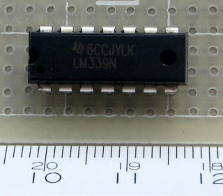 コンパレータICのLM339N