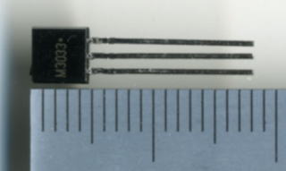 �O�[�q�T�C�����T�E���hIC:M3033