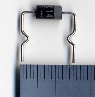 ショットキバリアダイオードRK14