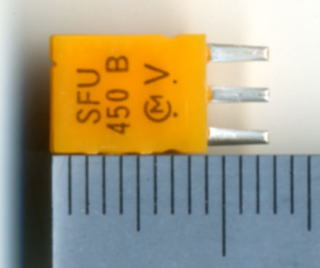 �Z���~�b�N�t�B���^SFU450B