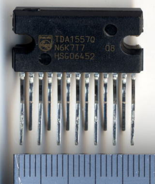 �J�[�I�[�f�B�I�p���[�A���v�h�b�FTDA1557Q